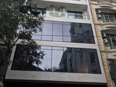 Gehäuse In Ha GJong, Vietnam Gehäuse In Ha GJong, Vietnam