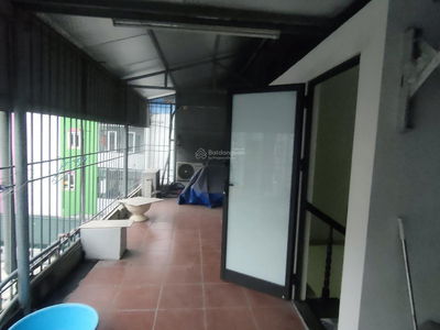 Gehäuse In Ha GJong, Vietnam Gehäuse In Ha GJong, Vietnam