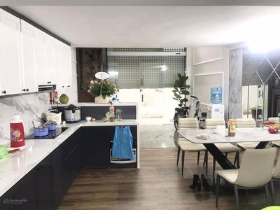 Gehäuse In Ha GJong, Vietnam Gehäuse In Ha GJong, Vietnam