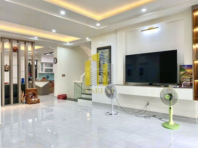 Gehäuse In Nha Be, Vietnam Gehäuse In Nha Be, Vietnam