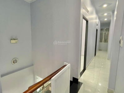 Gehäuse In Thu Dau Mot, Vietnam Gehäuse In Thu Dau Mot, Vietnam