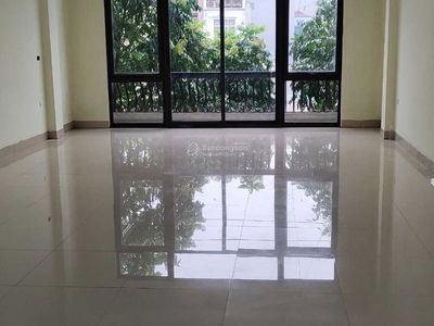 Gehäuse In Ha GJong, Vietnam Gehäuse In Ha GJong, Vietnam