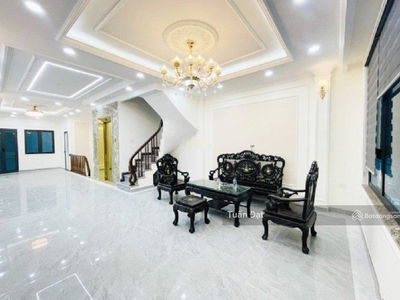 Gehäuse In Hanoi, Vietnam Gehäuse In Hanoi, Vietnam