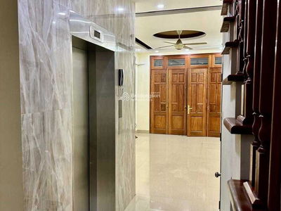 Gehäuse In Hanoi, Vietnam Gehäuse In Hanoi, Vietnam