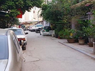 Housing in Ha GJong, Vietnam Housing in Ha GJong, Vietnam