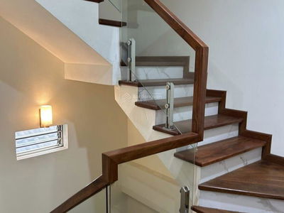 Gehäuse In Ha GJong, Vietnam Gehäuse In Ha GJong, Vietnam