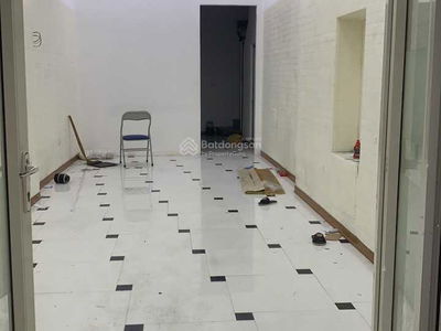 Gehäuse In Hanoi, Vietnam Gehäuse In Hanoi, Vietnam