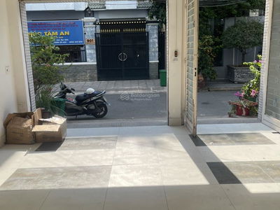 Housing in Nha Be, Vietnam Housing in Nha Be, Vietnam