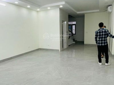 Housing in Ha GJong, Vietnam Housing in Ha GJong, Vietnam