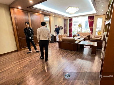 Gehäuse In Hanoi, Vietnam Gehäuse In Hanoi, Vietnam