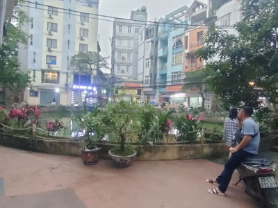 Gehäuse In Ha GJong, Vietnam Gehäuse In Ha GJong, Vietnam