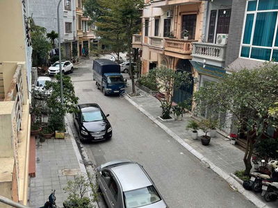 Housing in Hanoi, Vietnam Housing in Hanoi, Vietnam