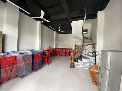 Gehäuse In Ha GJong, Vietnam Gehäuse In Ha GJong, Vietnam