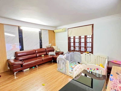 Gehäuse In Ha GJong, Vietnam Gehäuse In Ha GJong, Vietnam