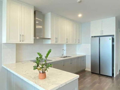 The Golden Palm Le Van Luong, Vietnam The Golden Palm Le Van Luong, Vietnam