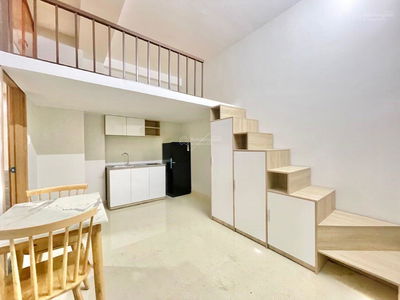 Yen The Street, Vietnam Yen The Street, Vietnam