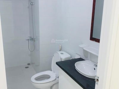 Topaz Elite, Vietnam Topaz Elite, Vietnam