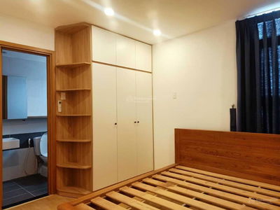 Him Lam Phu Dong, Vietnam Him Lam Phu Dong, Vietnam