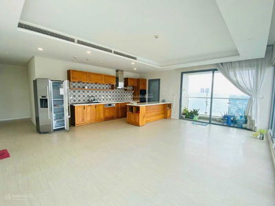 Diamond Island, Vietnam Diamond Island, Vietnam